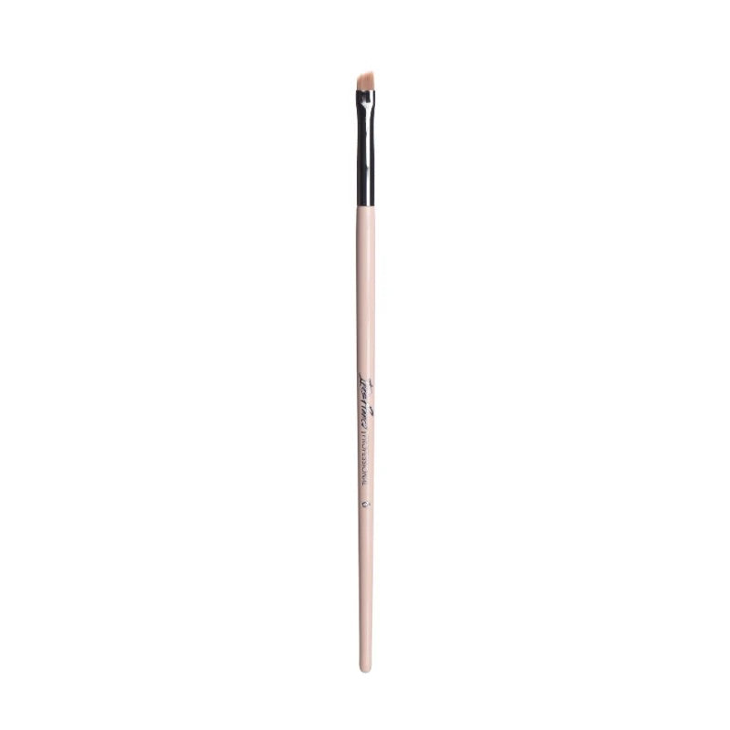 Inês Franco - 6. Pincel de Eyeliner Biselado