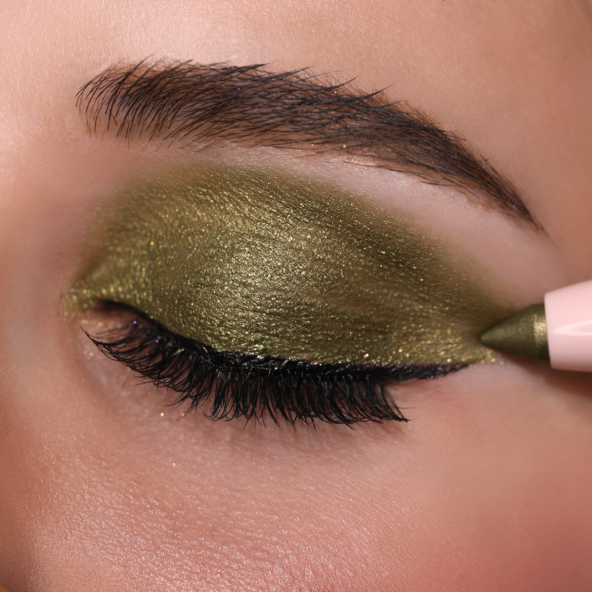 Moira Cosmetics - At Glance Stick Shadow