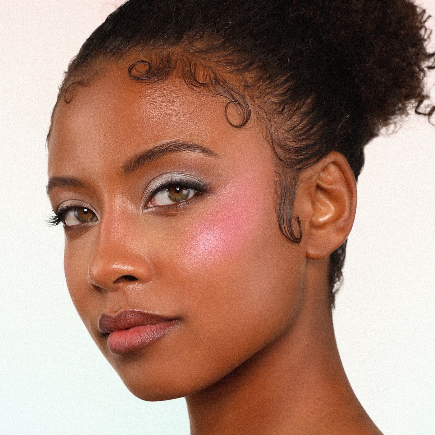 Moira Cosmetics - Marvelous Baked Blush